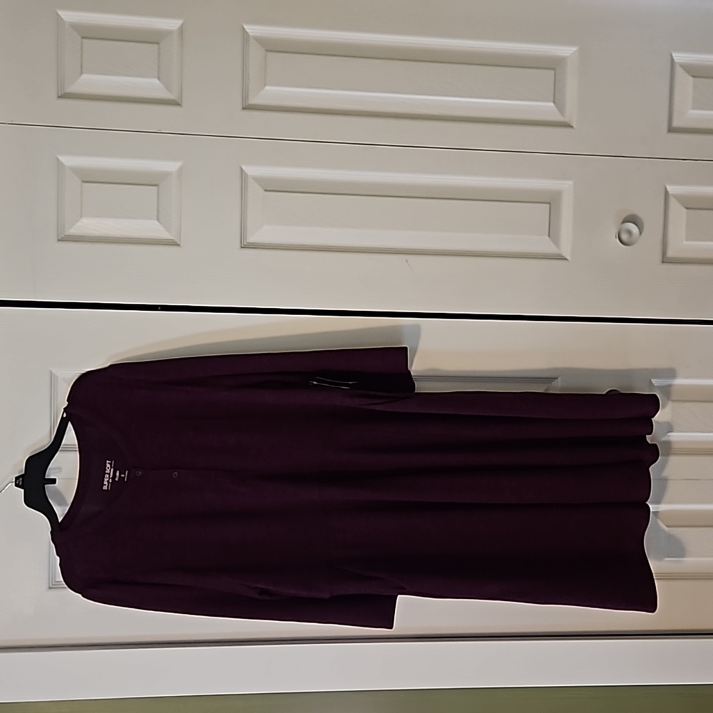 A Super Soft by Torrid Size 2 Burgundy Dress with tags